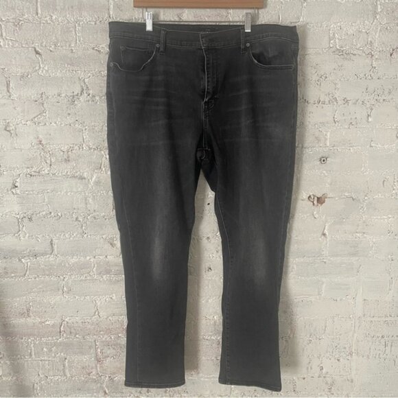 Lucky Brand Men’s Black Pre-washed Denim Sz 42x32 - Picture 1 of 5